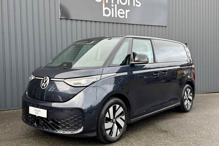 Blå VW ID.Buzz fra 2022 set udefra