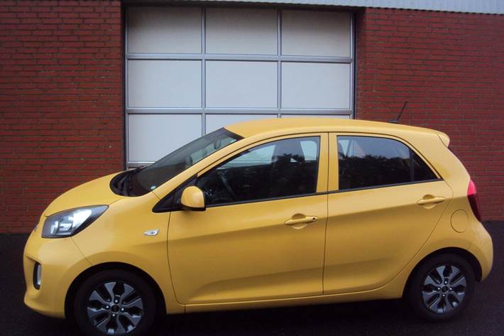 Gul Kia Picanto fra 2017