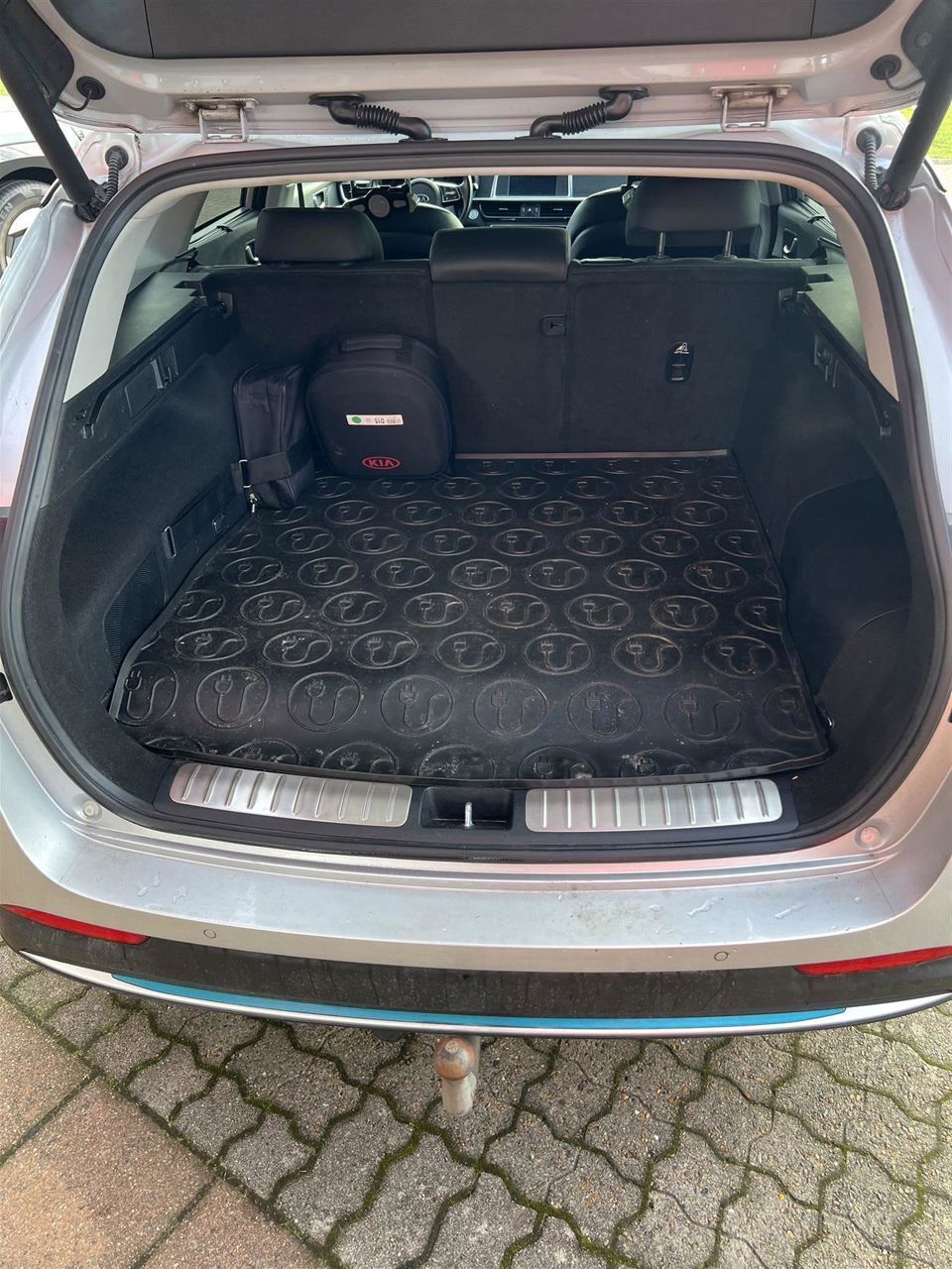 Grå Kia Optima fra 2020