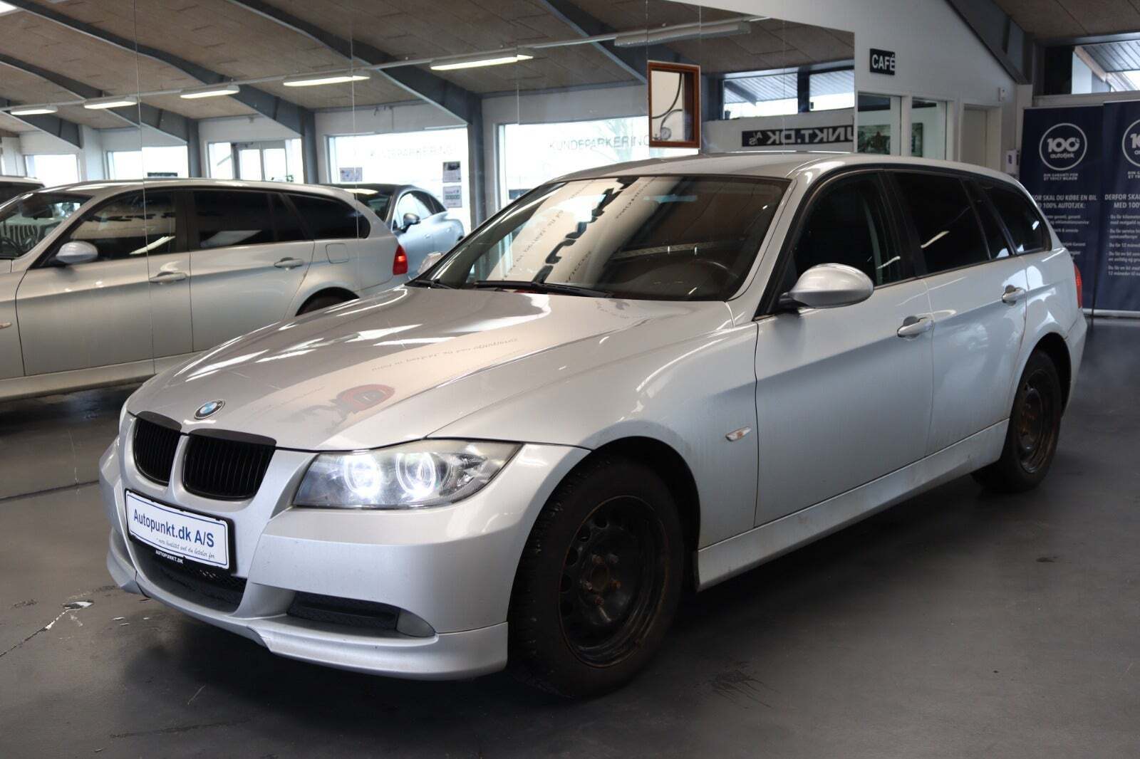 BMW 318i