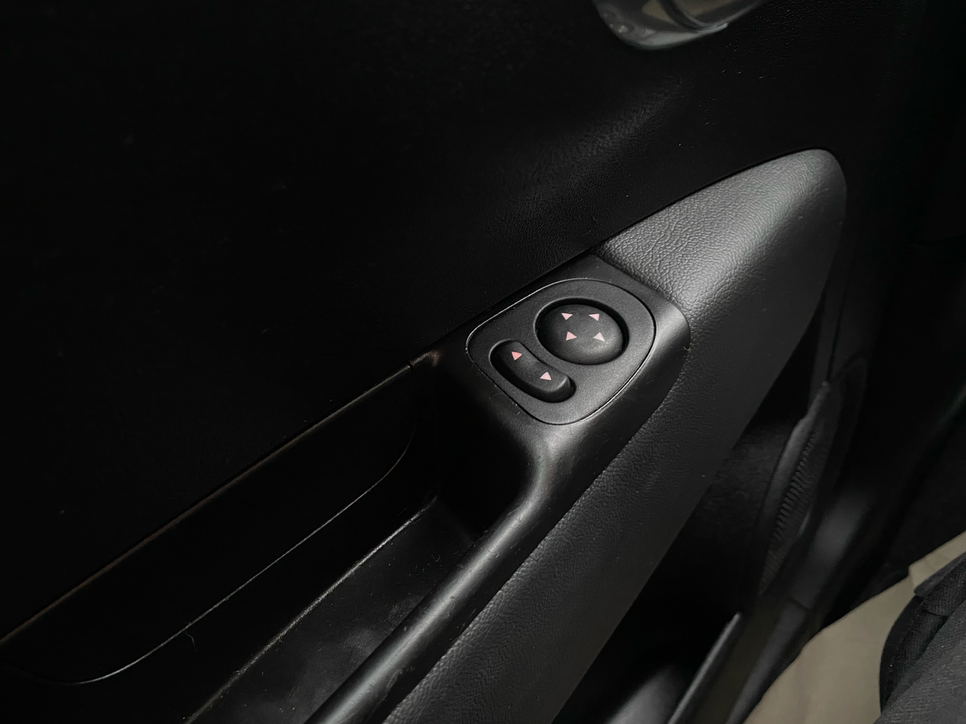 Blå Fiat 500C fra 2021