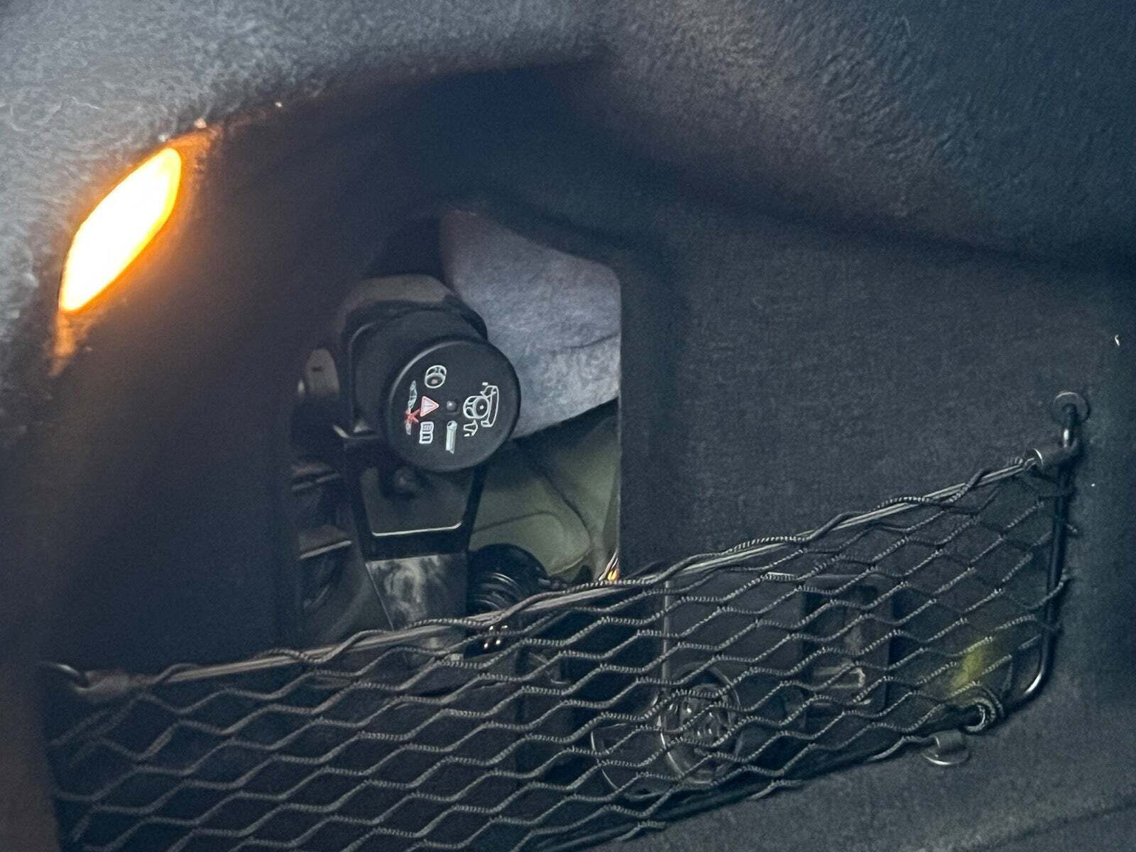 Sort Mercedes CLA200 fra 2014