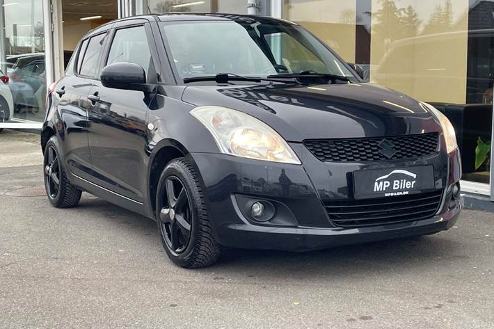 Sort Suzuki Swift fra 2010