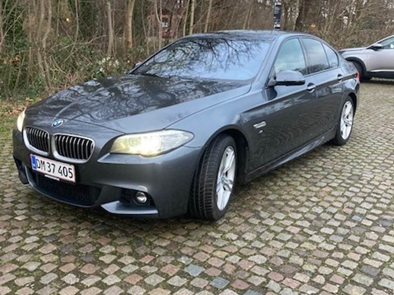 BMW 530 3,0 5D11