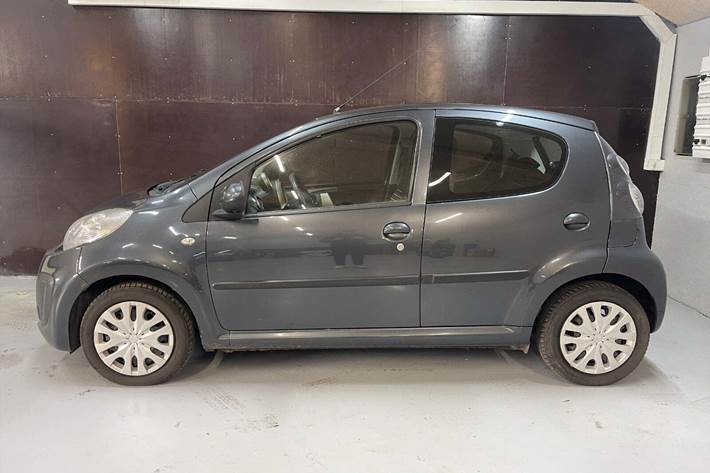 Grå Citroën C1 fra 2014