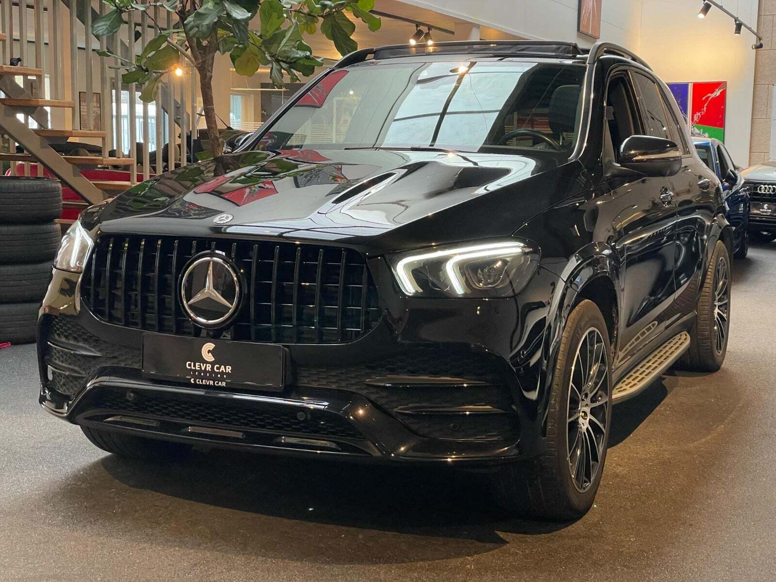 Sort Mercedes GLE350 de fra 2022