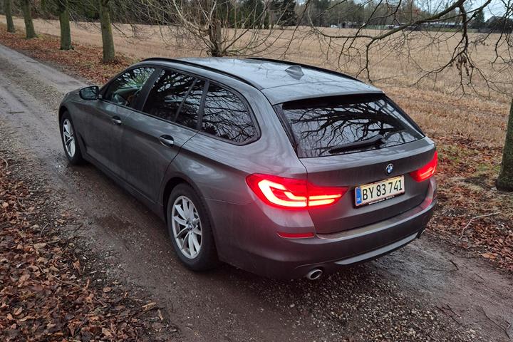 Sølv BMW 5-Serie fra 2018