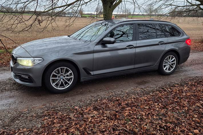 Sølv BMW 5-Serie fra 2018