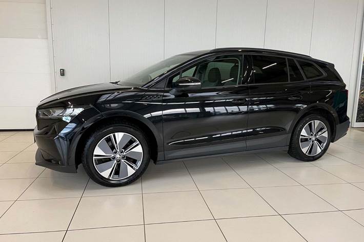 Sort Skoda Enyaq fra 2021
