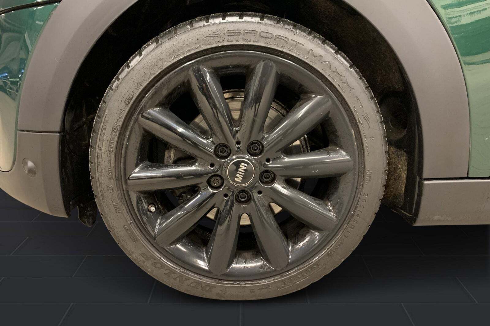 Grøn Mini Cooper fra 2018