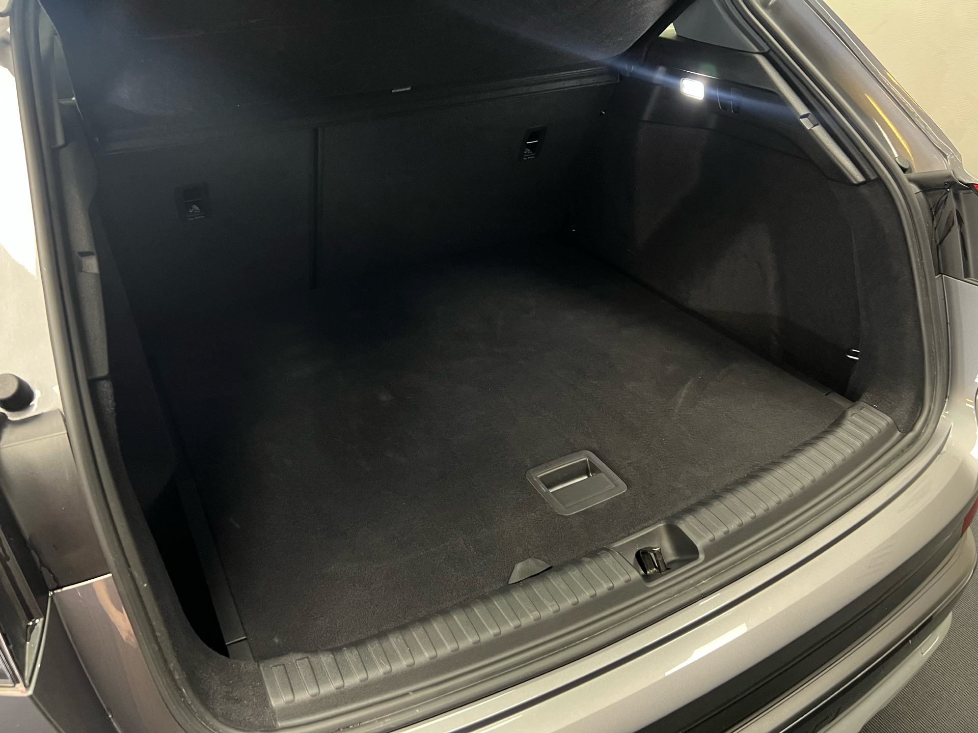 Audi Q4 50 E-tron Attitude Quattro 299HK 5d Aut.