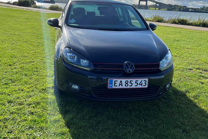 Sort VW Golf fra 2011