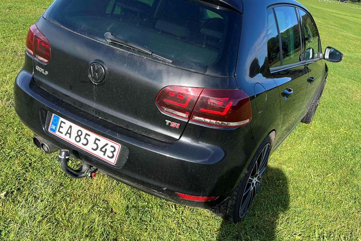 Sort VW Golf fra 2011
