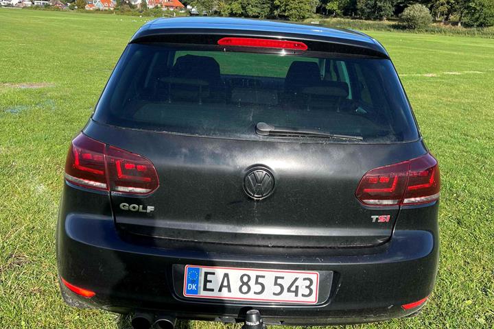 Sort VW Golf fra 2011