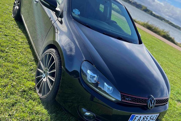 Sort VW Golf fra 2011