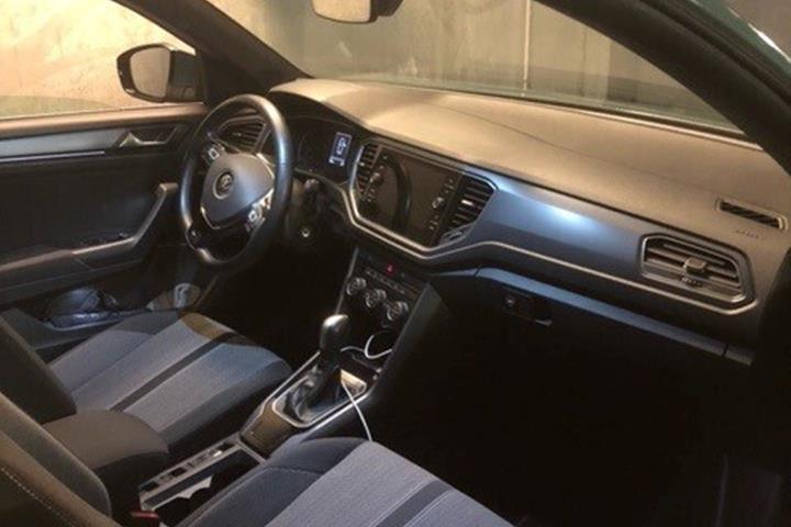 Grøn VW T-Roc fra 2021