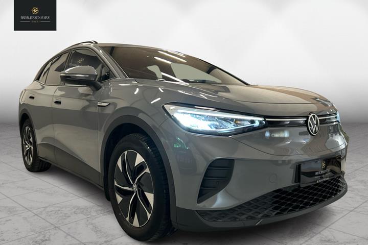 Grå VW ID.4 fra 2021 set udefra