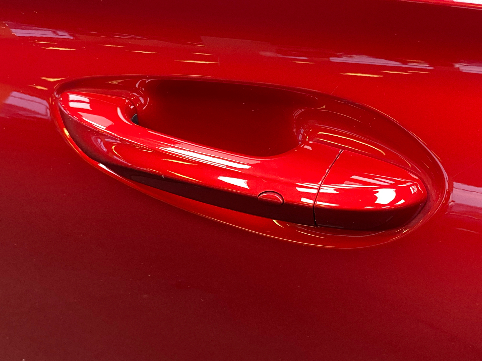 Rød MG MG4 Electric fra 2023