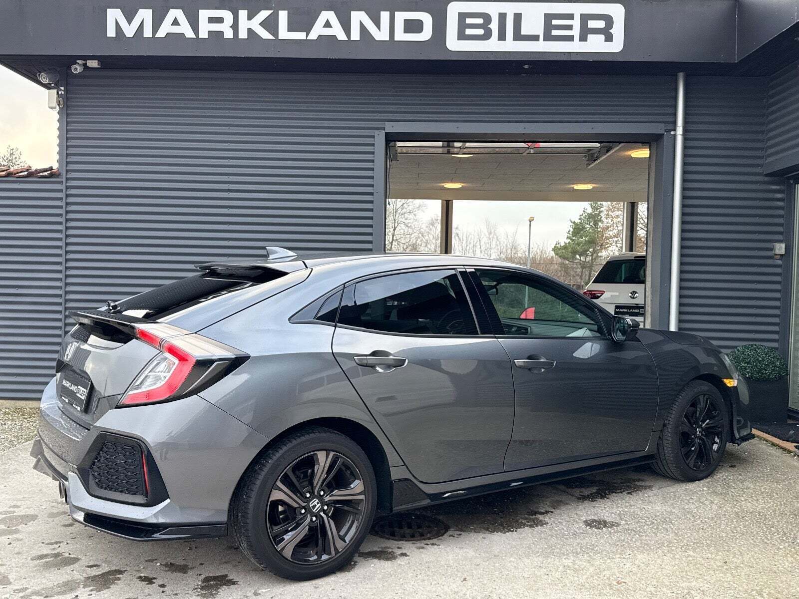 Grå Honda Civic fra 2017