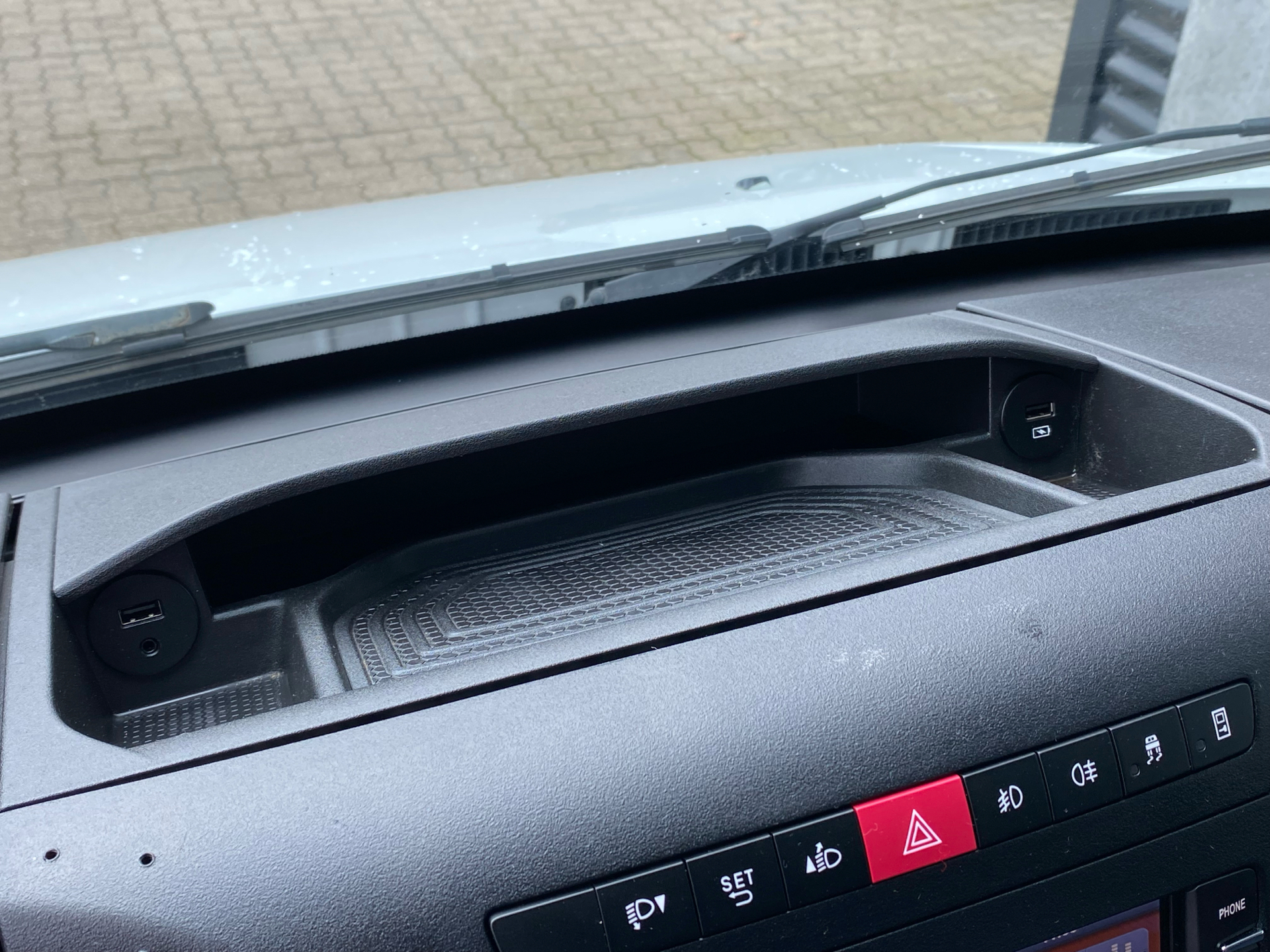 Hvid Iveco Daily fra 2018