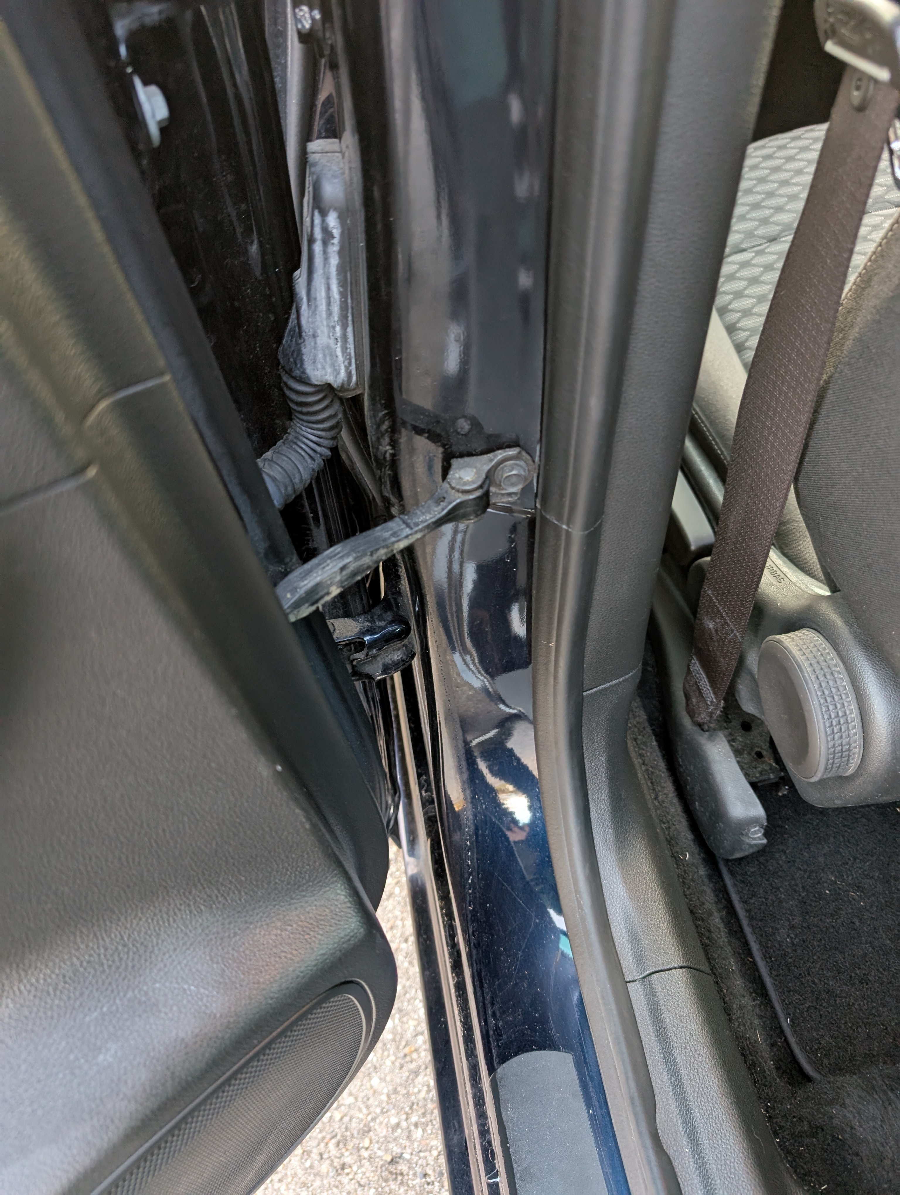 Blå Opel Astra fra 2019