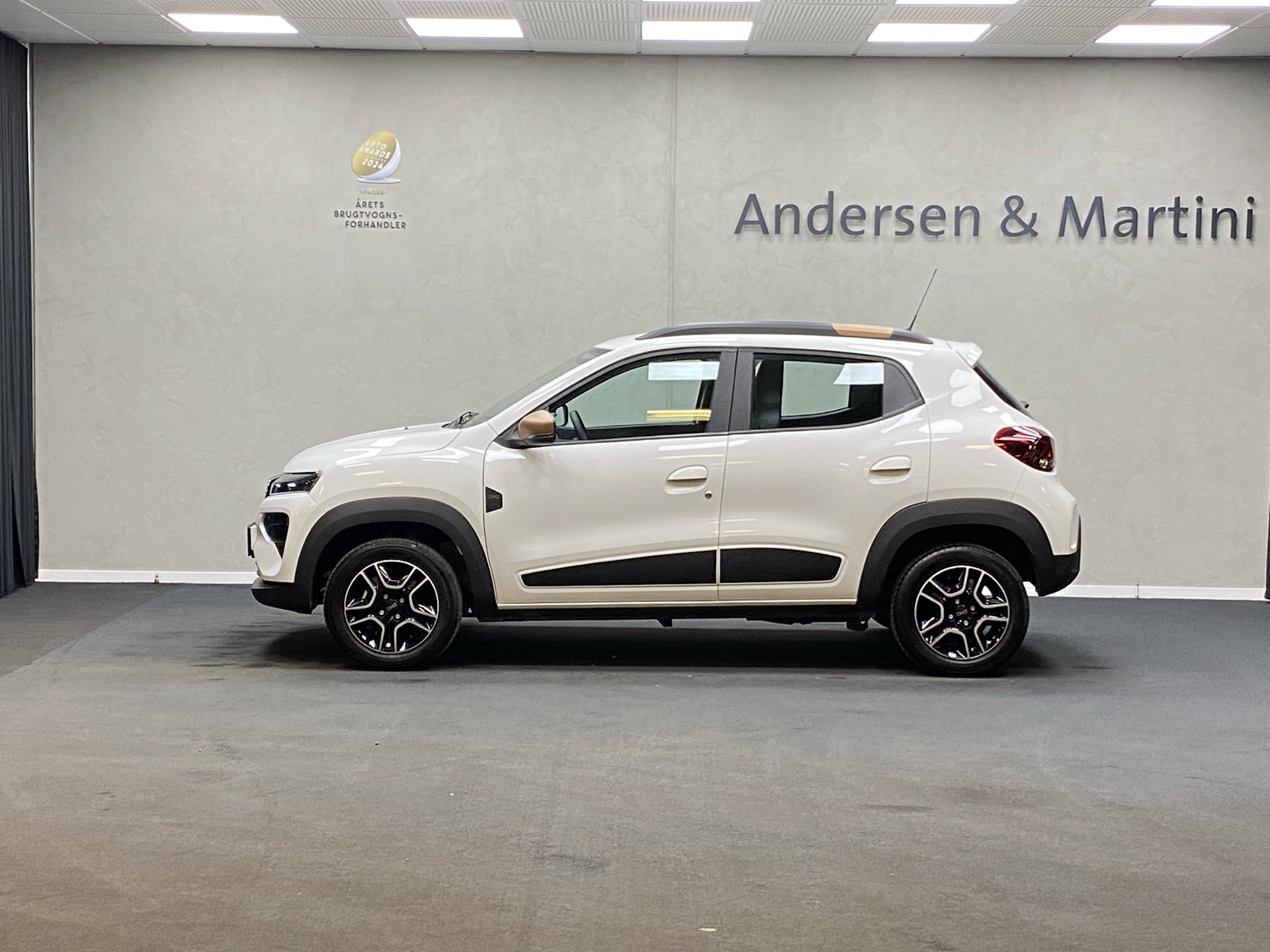 Hvid Dacia Spring fra 2023