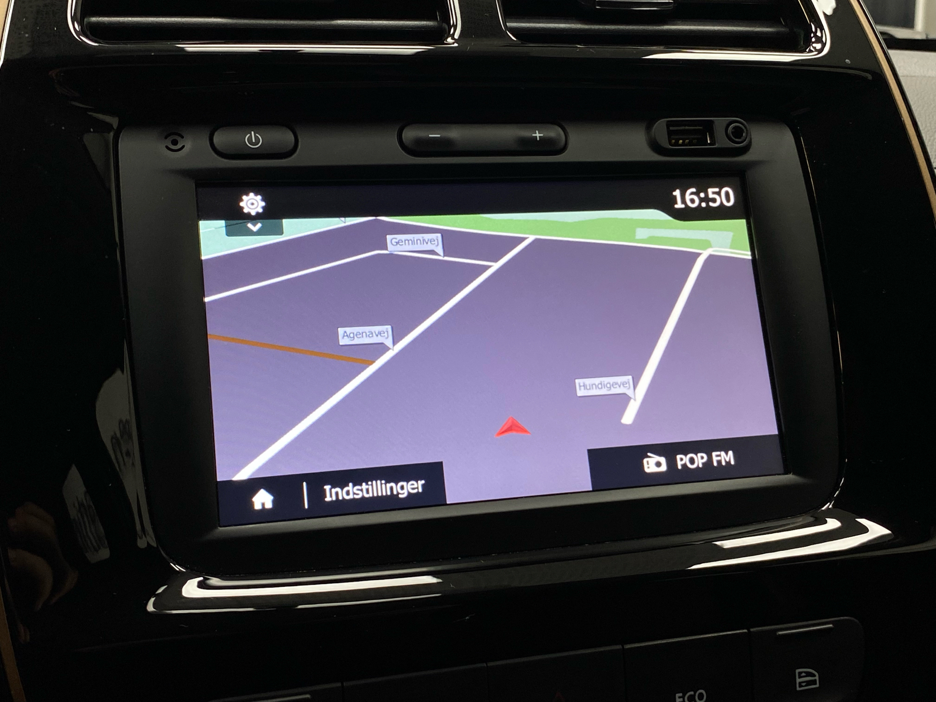 Hvid Dacia Spring fra 2023