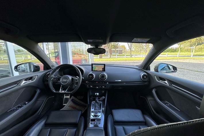 Sort Audi A3 fra 2013