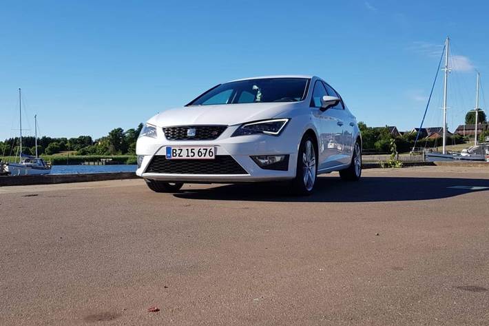 Hvid Seat Leon fra 2014