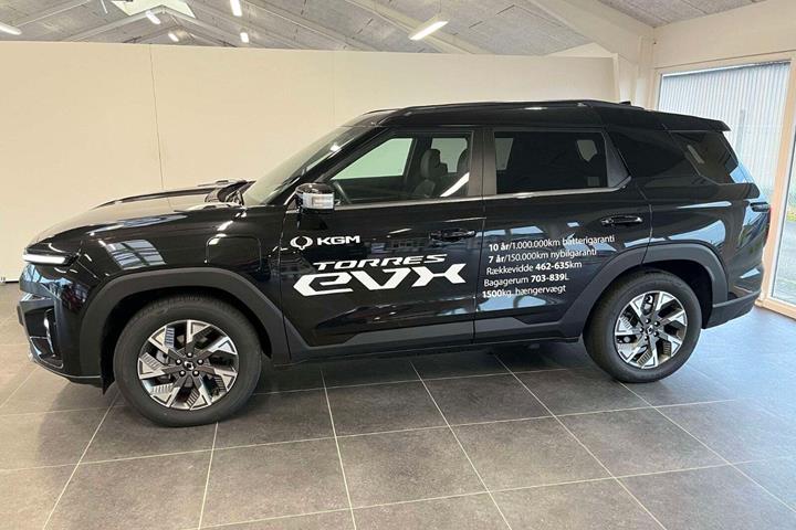 Sort KGM Torres EVX fra 2024