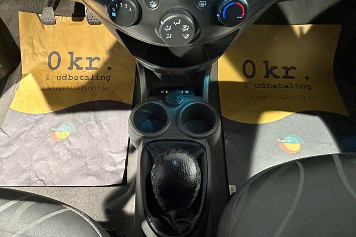 Sort Chevrolet Spark fra 2010