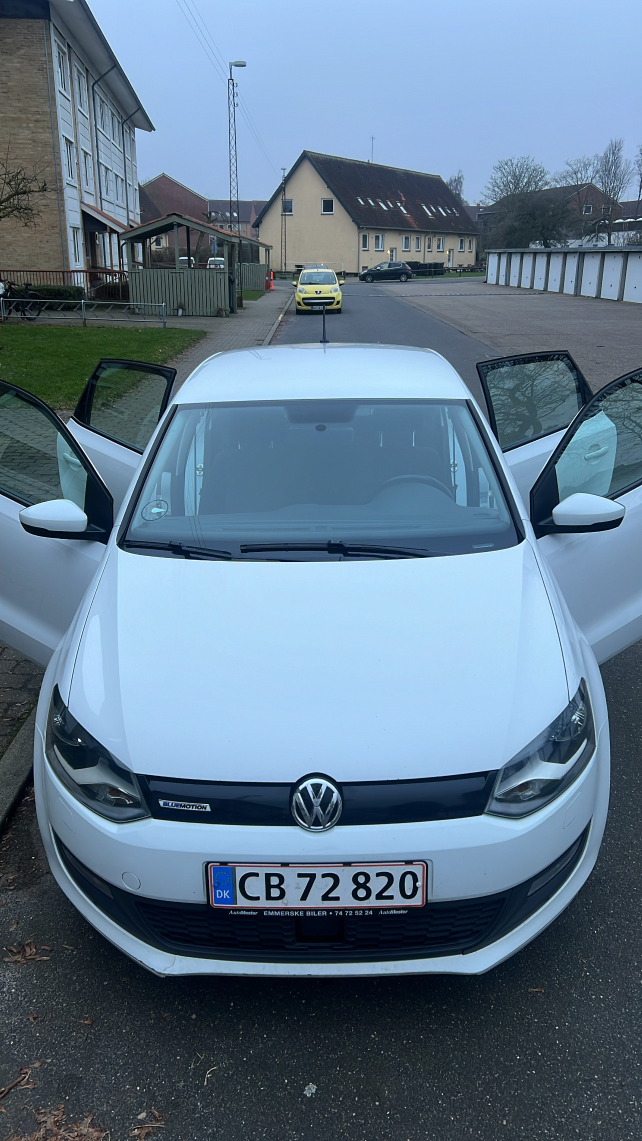 Hvid VW Polo fra 2017