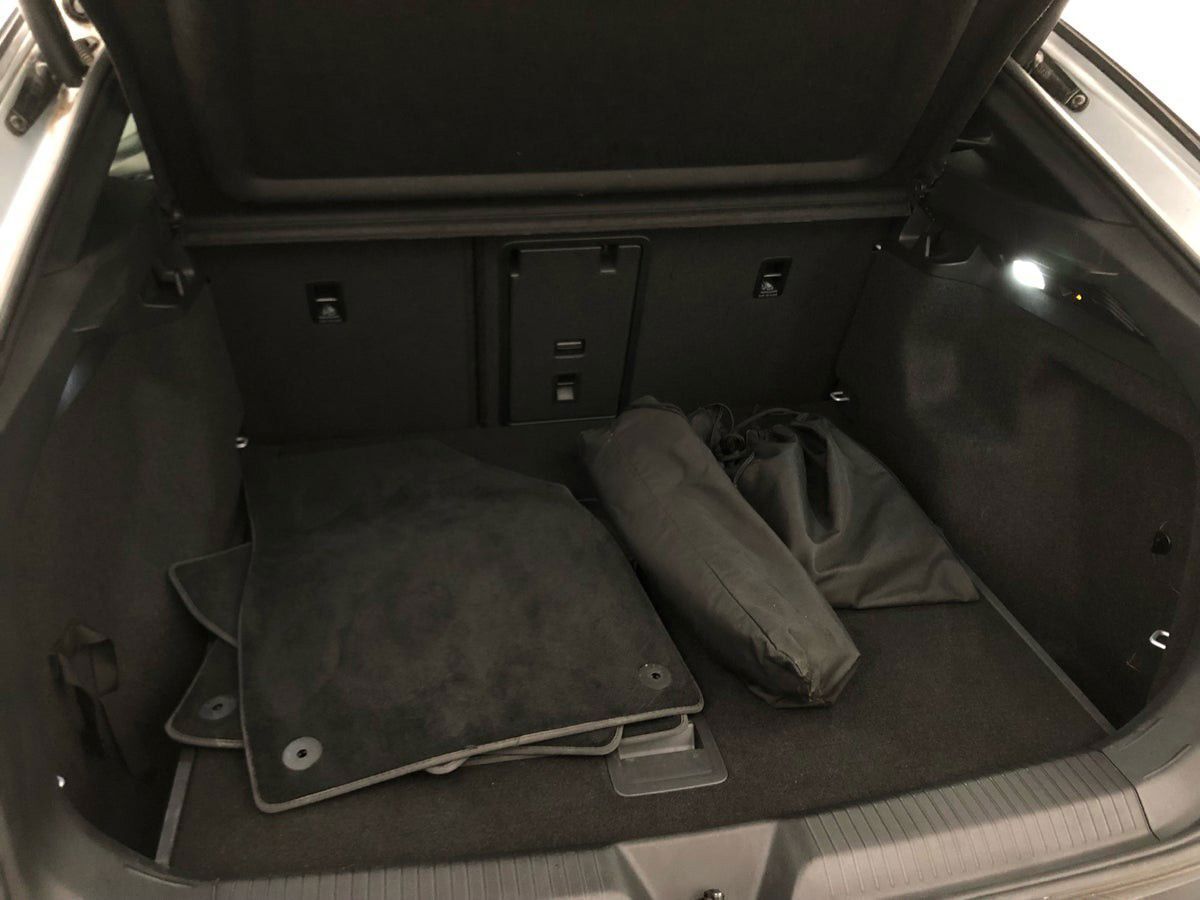 Sølv VW ID.5 fra 2022