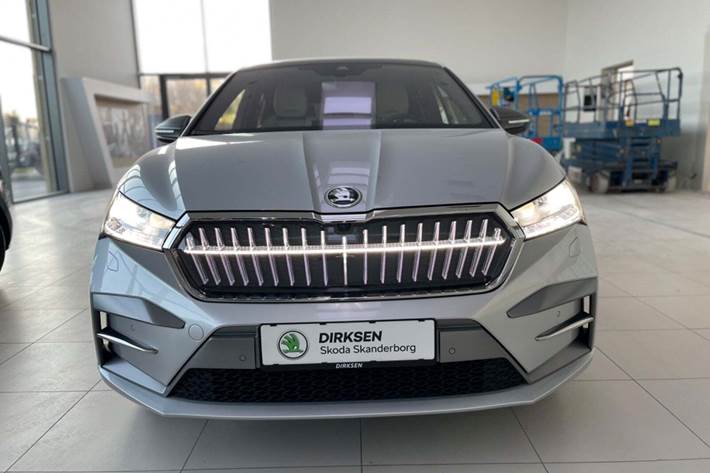 Sølv Skoda Enyaq fra 2024