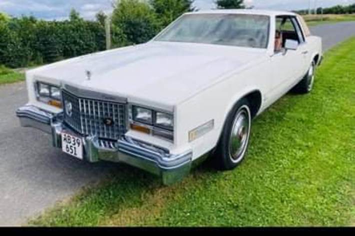 Hvid Cadillac Eldorado fra 1980