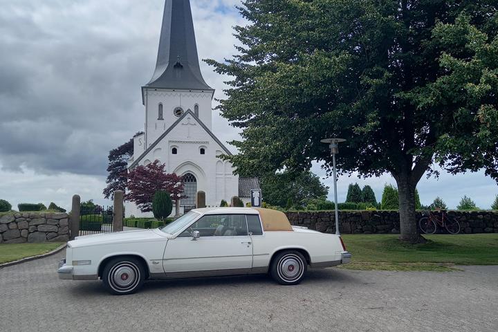 Hvid Cadillac Eldorado fra 1980