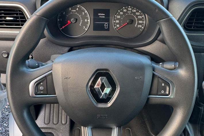 Hvid Renault Master IV T35 fra 2020