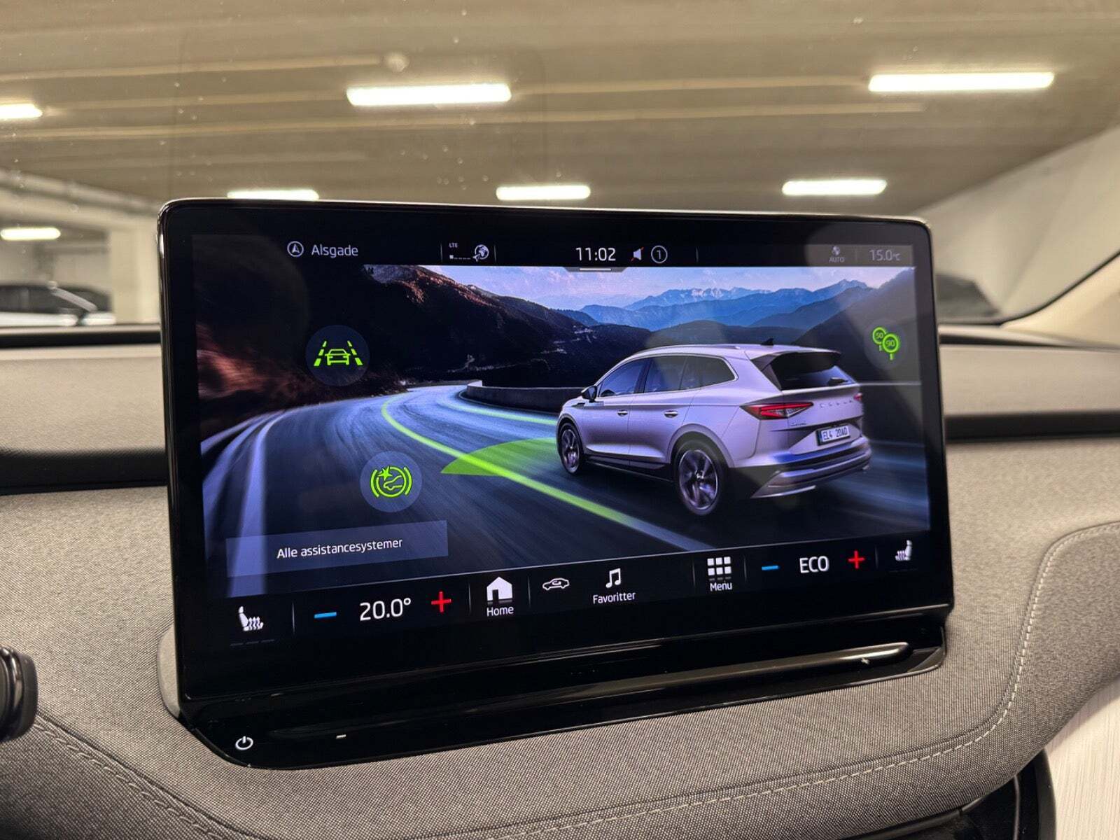 Grå Skoda Enyaq fra 2022