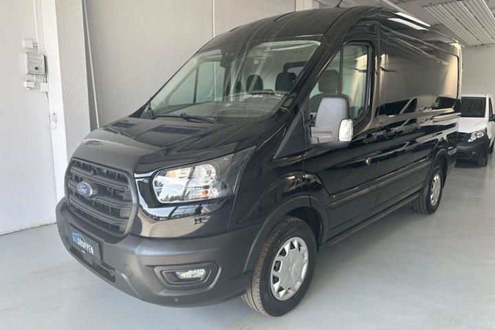 Sort Ford Transit 350 L2 Van fra 2023