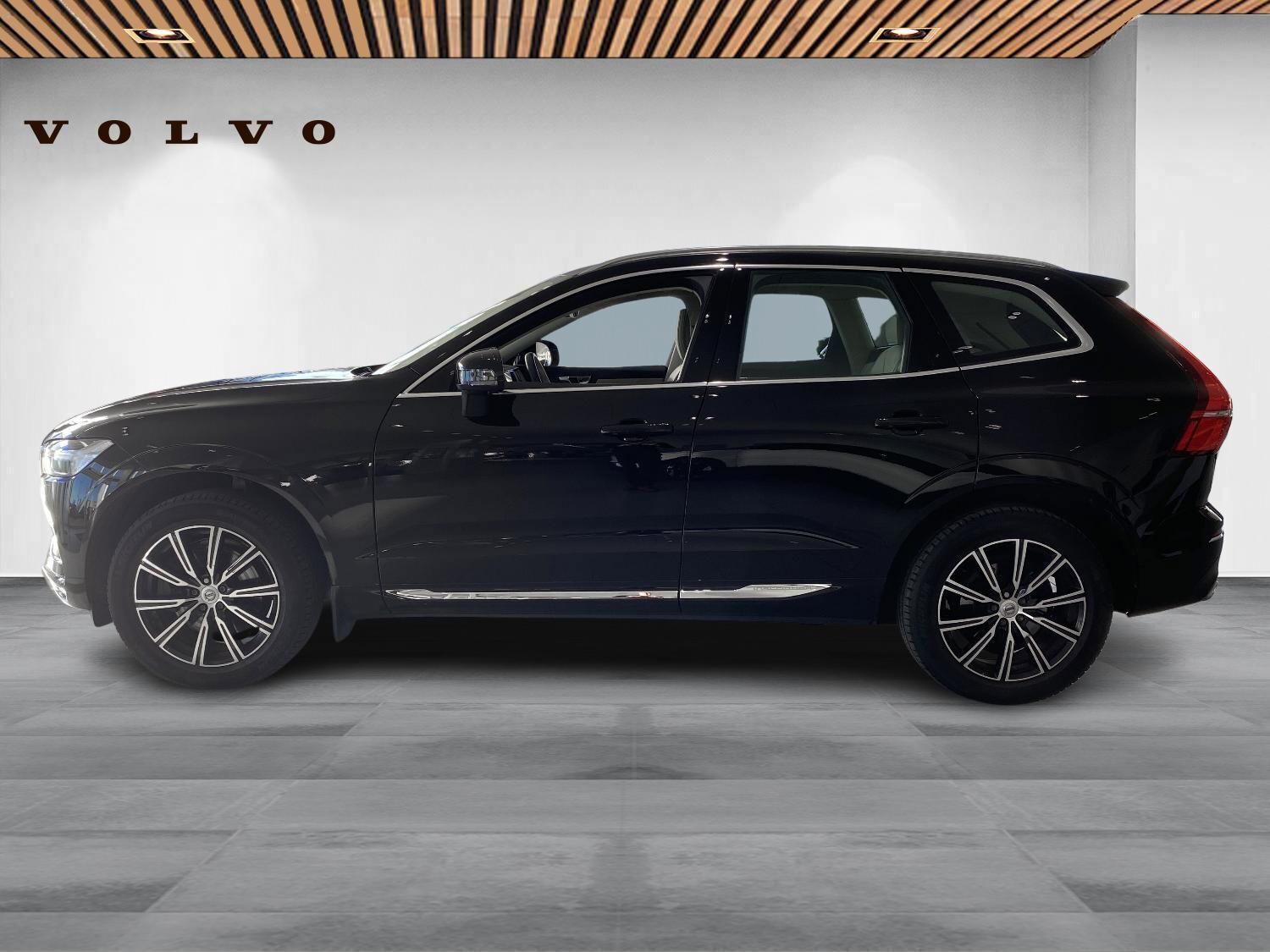 Sort Volvo XC60 fra 2018