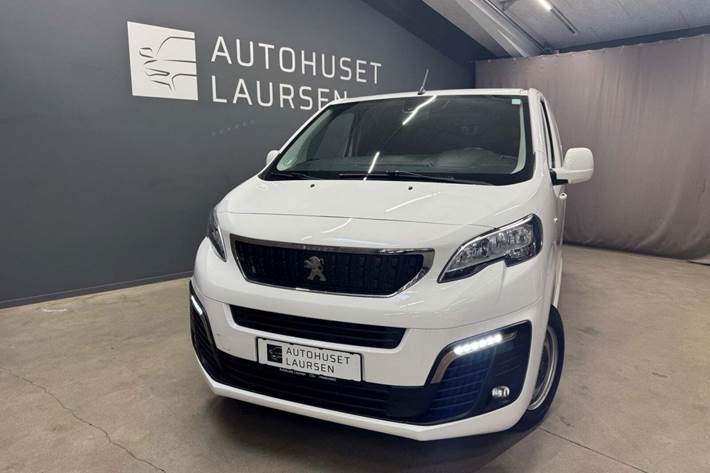 Hvid Peugeot Expert fra 2021