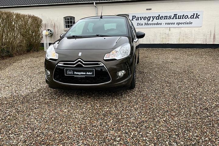 Brun Citroën DS3 fra 2014