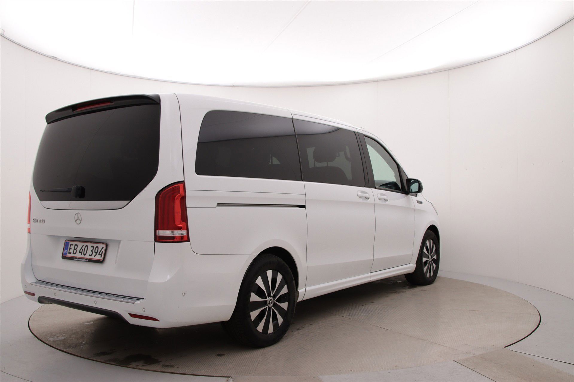 Mercedes EQV 300