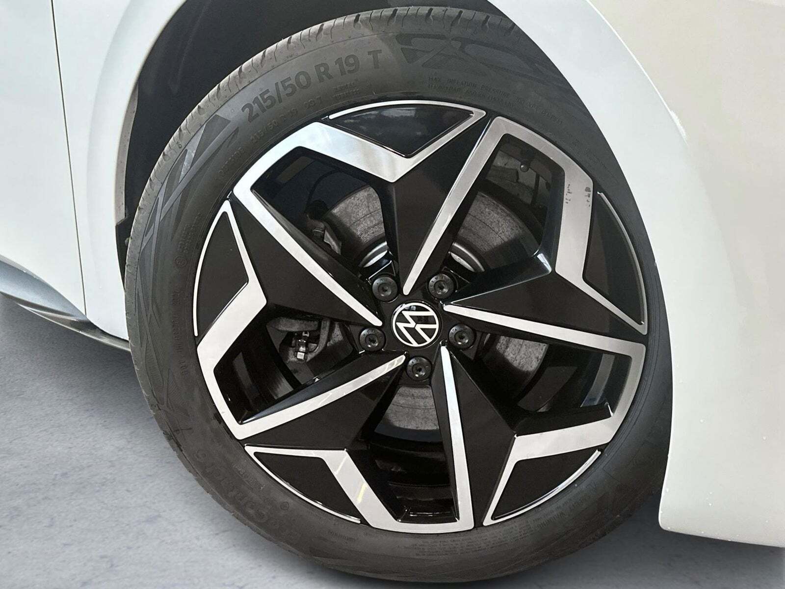 Hvid VW ID.3 fra 2021