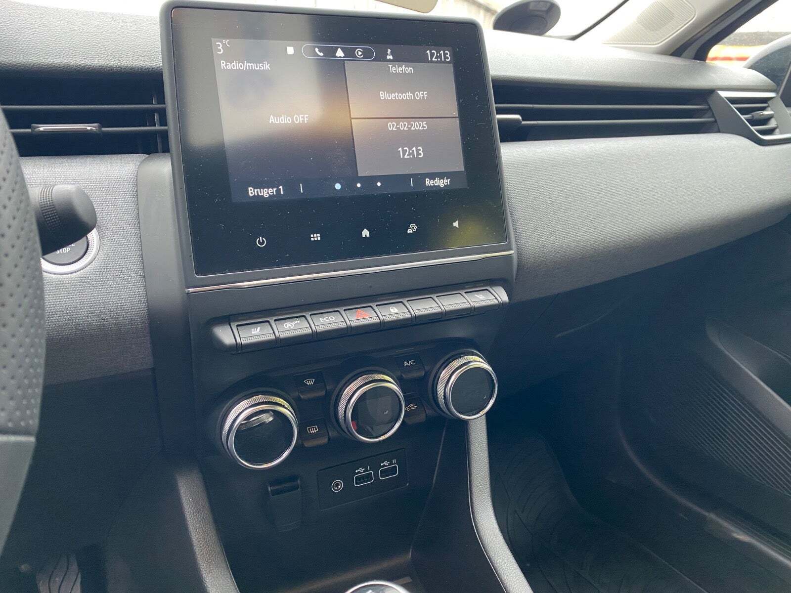 Hvid Renault Clio V fra 2024