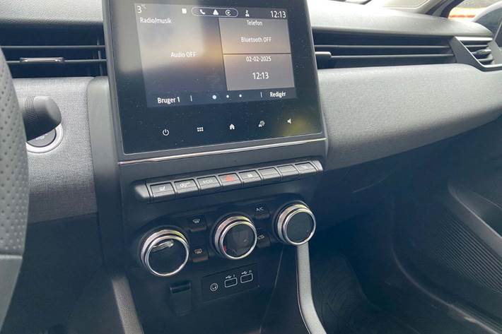 Hvid Renault Clio V fra 2024