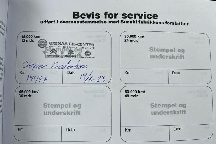 Grå Suzuki Swace fra 2020