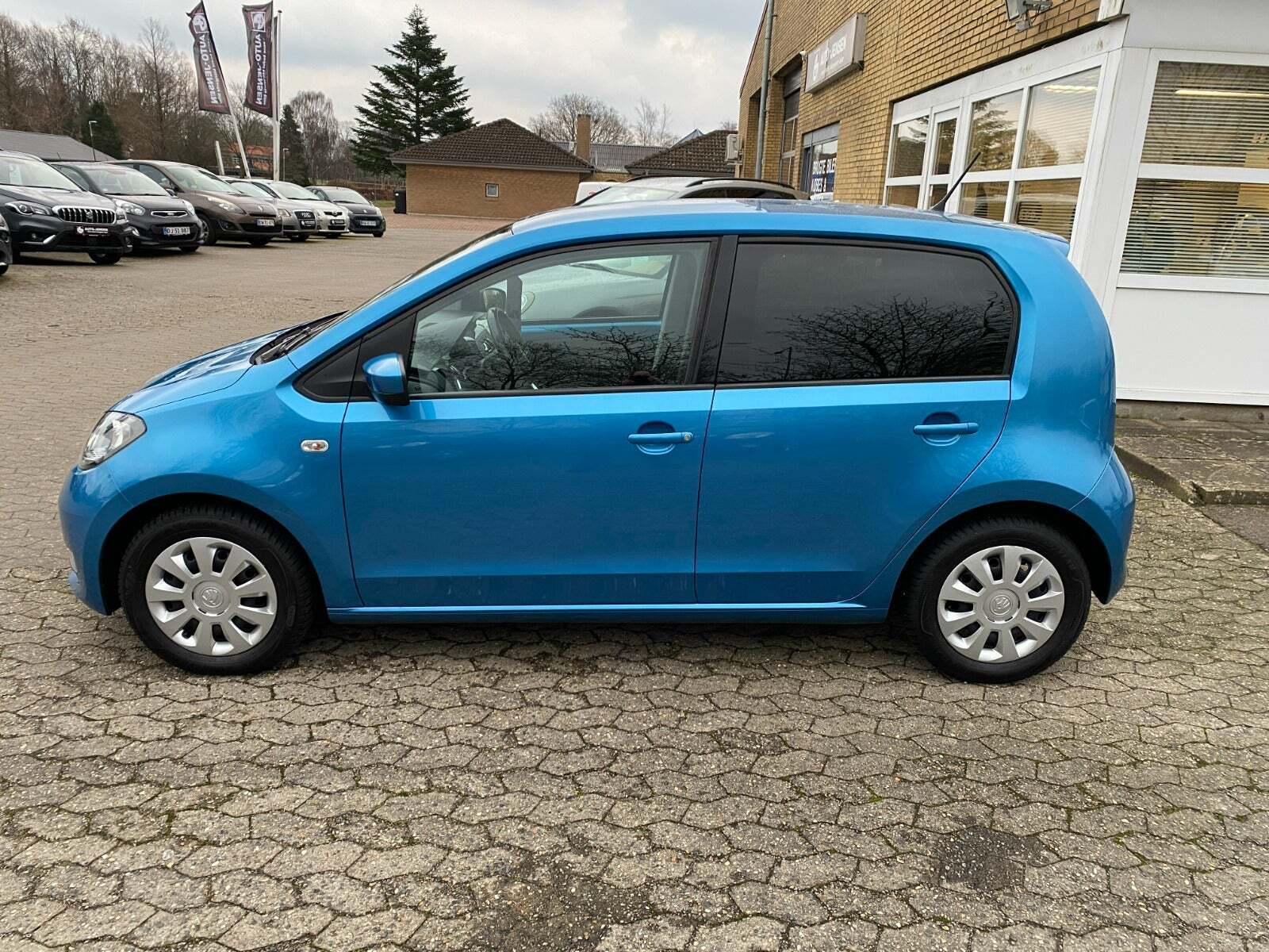 Blå Skoda Citigo fra 2018