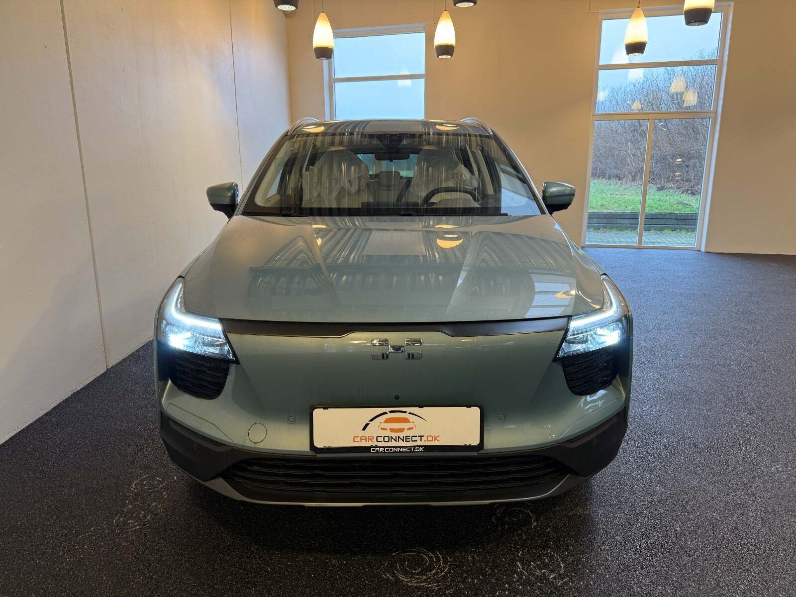 Blå Aiways U5 fra 2024