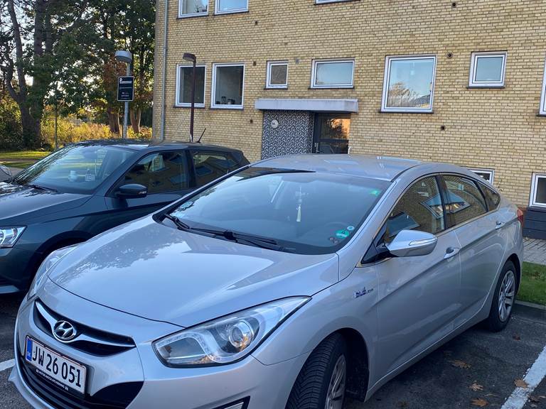 Hyundai i40 1,7 CRDi 4 dørs Sedan